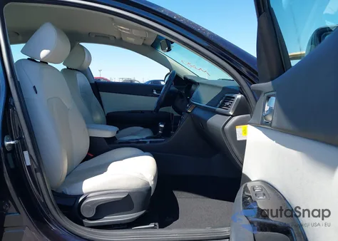 2018 Kia Optima Plug-In Hybrid Ex from USA, damaged, VIN KNAGV4LD7J5025193